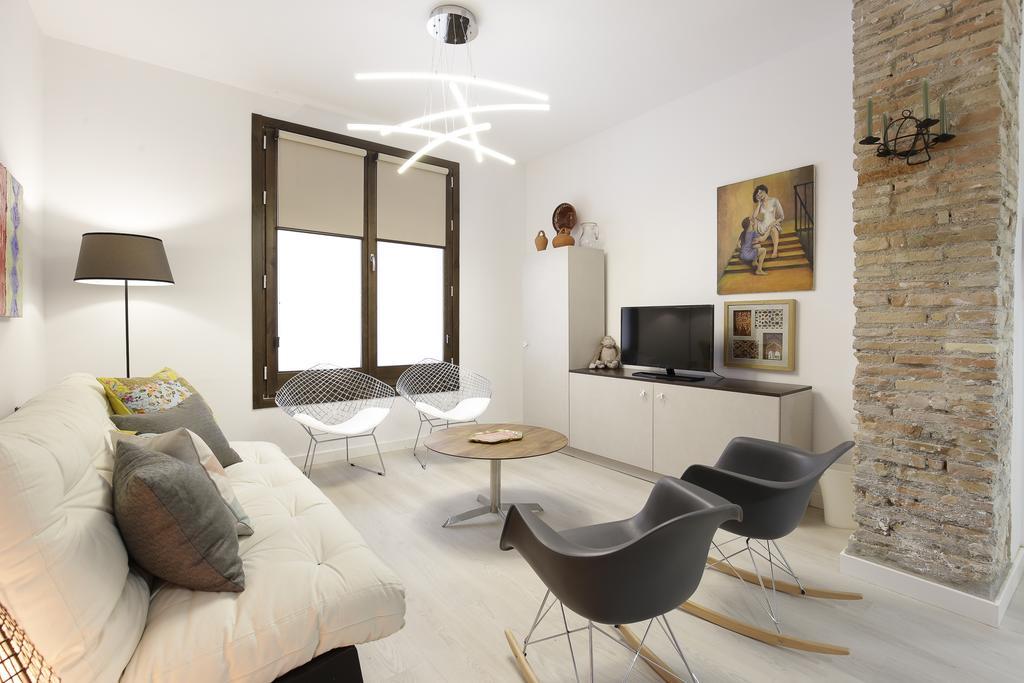 Hi Room - Smart Apartments - Ac Granada Luaran gambar